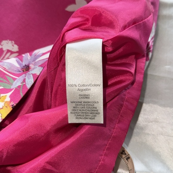 Van Heusen Studio Fuchsia Pink Cotton Sateen Floral Pencil Skirt Size 2 - Picture 6 of 12